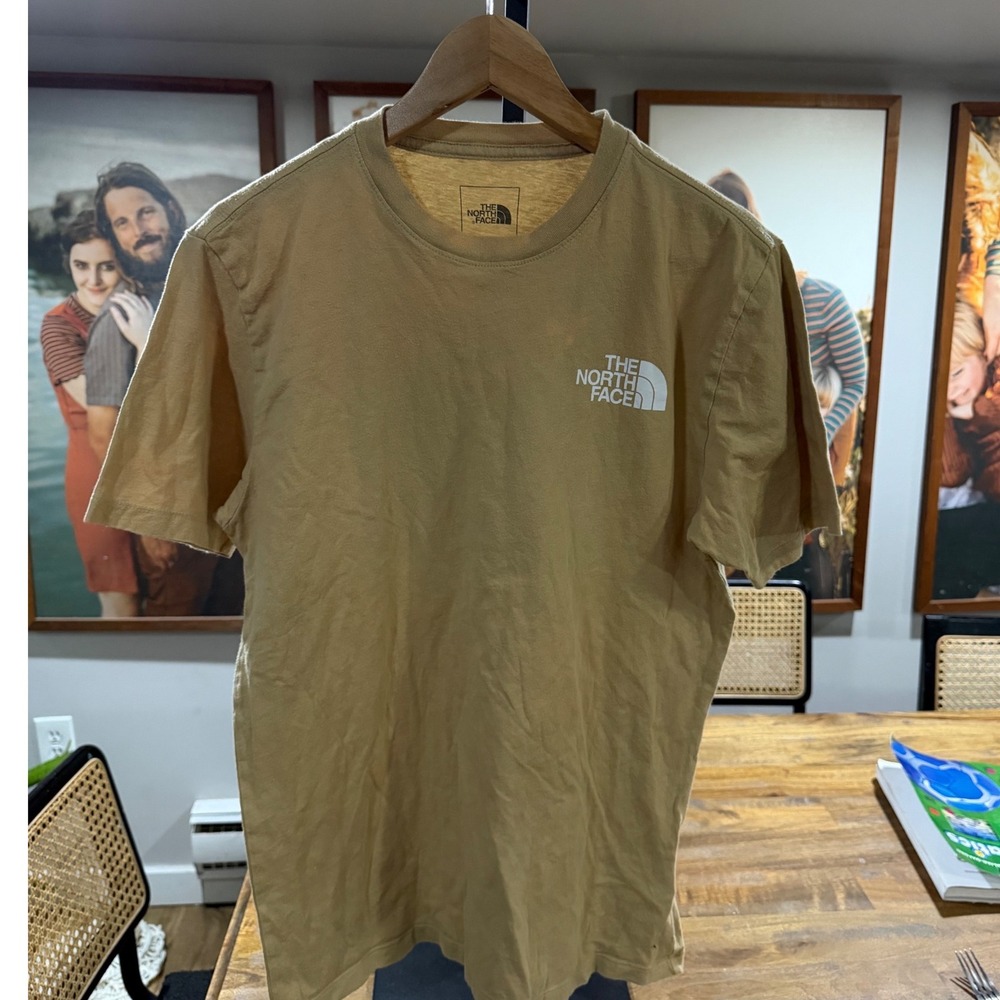 The North Face Mens Tan Camo Box Logo Circular Design Graphic T-Shirt Size M - Picture 7 of 9